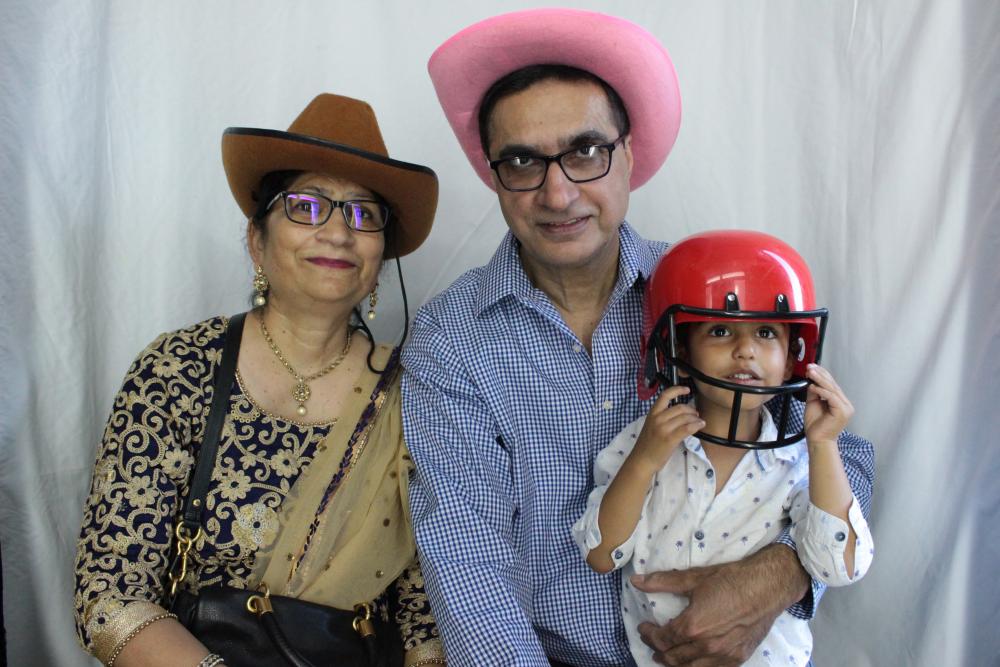 Arun's pre wedding party  | View more photos from the event at gallery.myphotoboothexperience.co.uk/u/MyPhotoBoothExperienceLtd/Aruns-pre-wedding-party